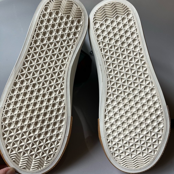 mini Boden high top sneakers | size 31 - Picture 6 of 7